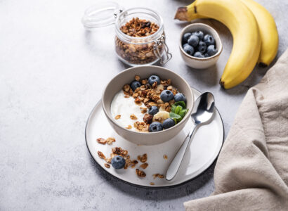 Bol tout simple au yogourt et aux fruits