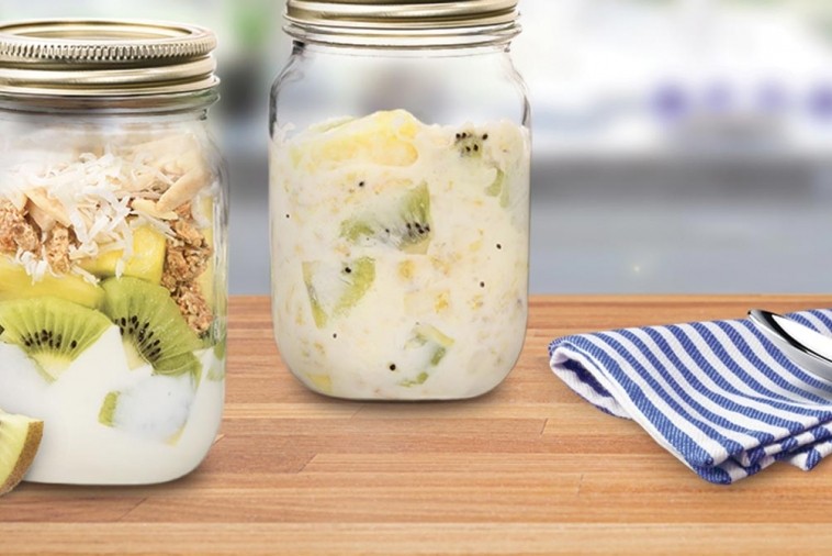 tropical-kiwi-breakfast-parfaits