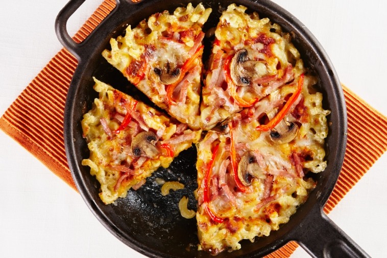 Mac & Cheese Pizza